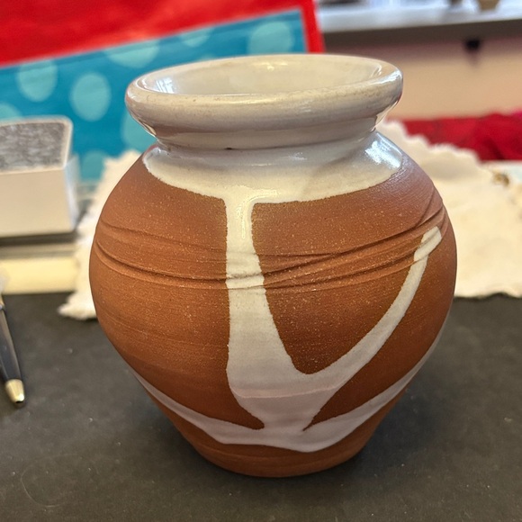 Shanagarry Potters Other - Handcrafted Shanagarry Potters Cork Ireland Terracotta Vase with White Accents